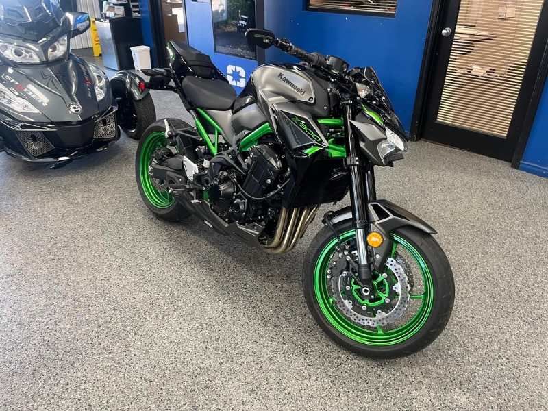 2023 Kawasaki Z900 ABS