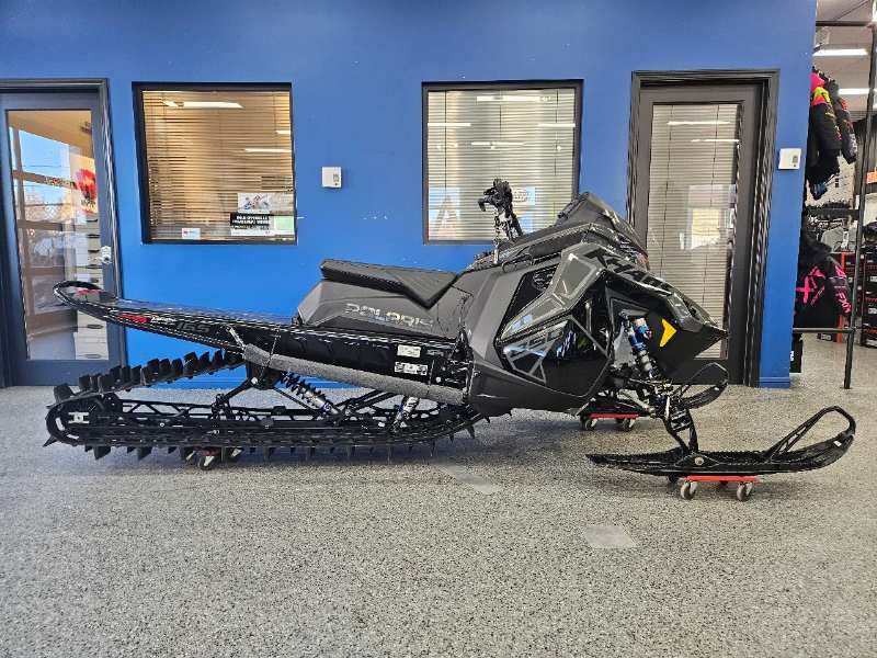 Snowmobile Polaris in our New inventory  - Maltais Performance Inc.