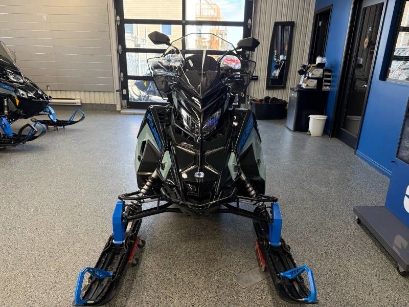 2026 Polaris 850 TITAN ADV ULTMT 1.8