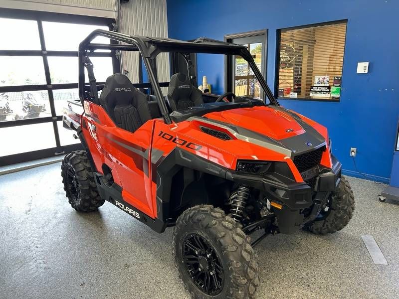 Polaris GENERAL 1000 PREMIUM  2024