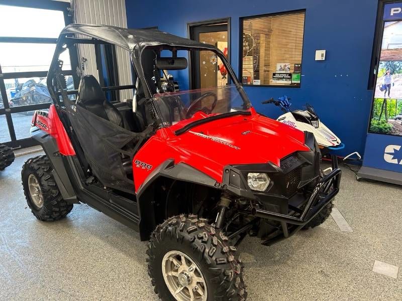 Polaris RZR S  2011