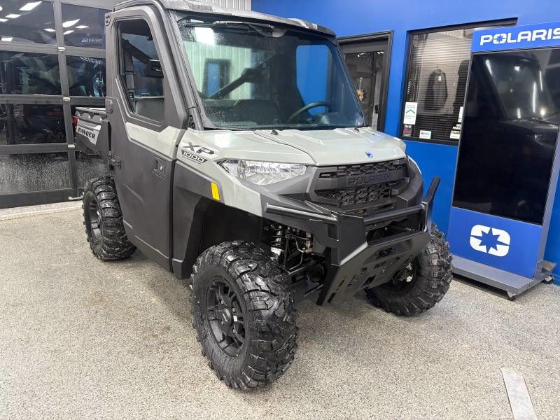 2027 Polaris Ranger XP 1000 CAB
