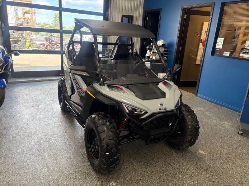 Polaris RZR 200  2024