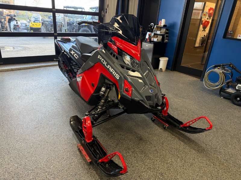 2024 Polaris SWITCHBACK XC 850