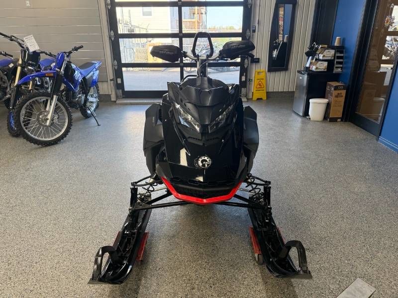 2019 SKI DOO SUMMIT SP 154