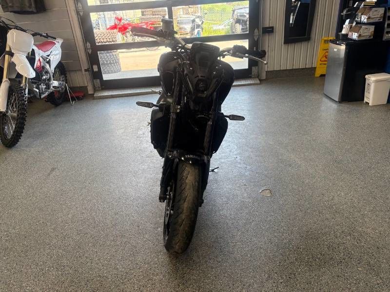Yamaha MT 09  2022