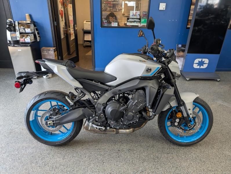 Yamaha MT 09  2025