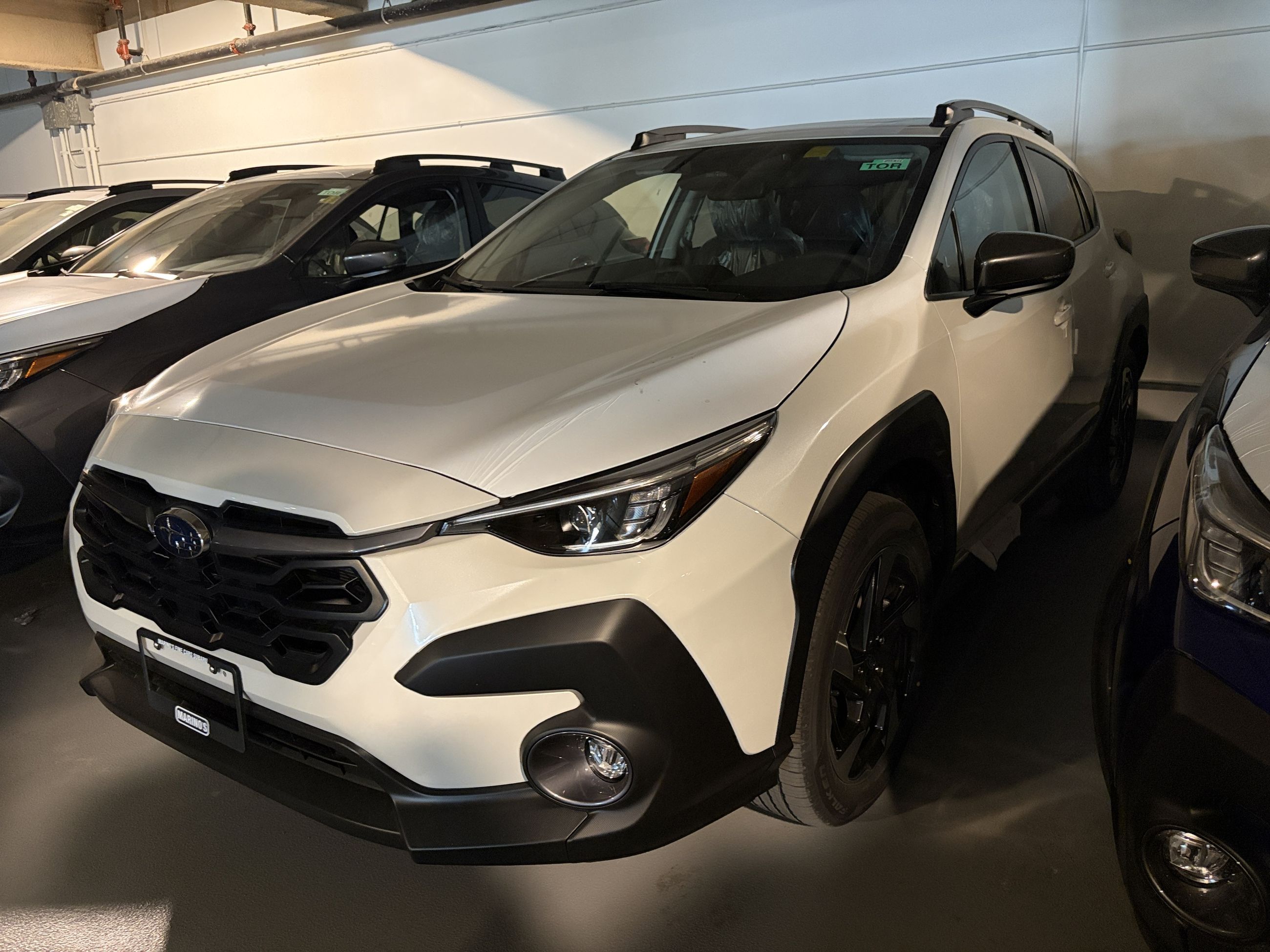 2026 Subaru Crosstrek Limited AWD / LEATHER SEATS / APPLE CAR PLAY