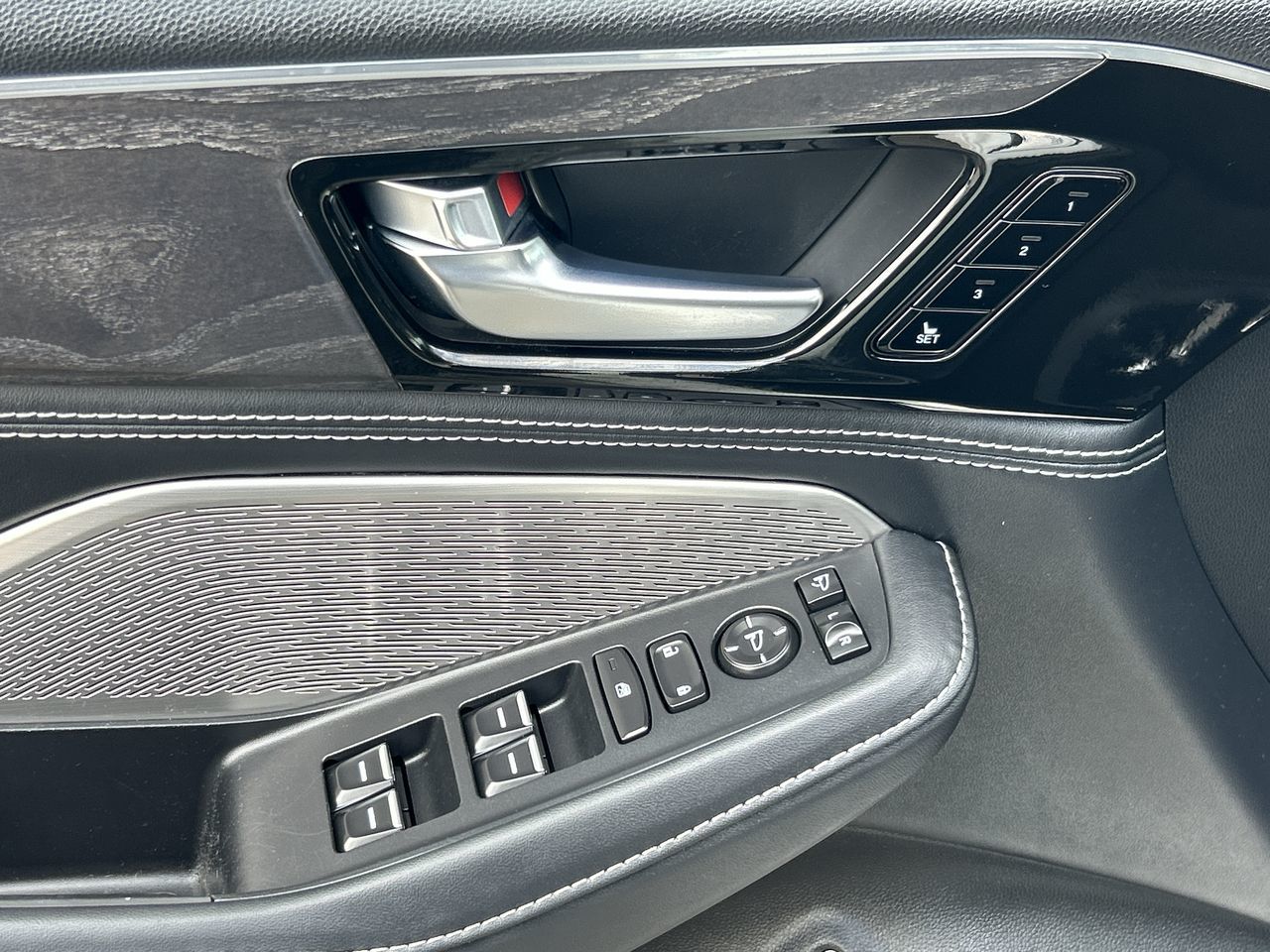 2023 Acura MDX