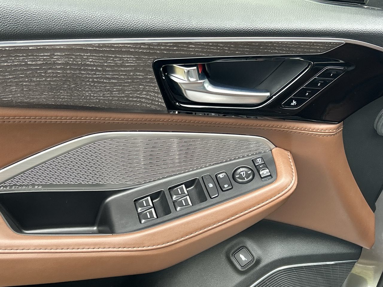 2023 Acura MDX in Markham, Ontario