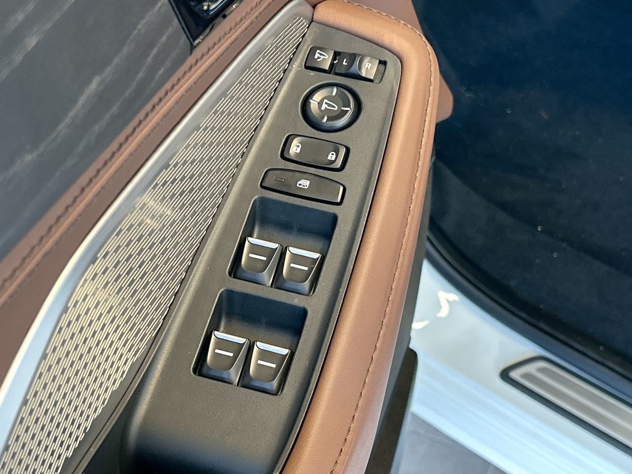 2024 Acura MDX