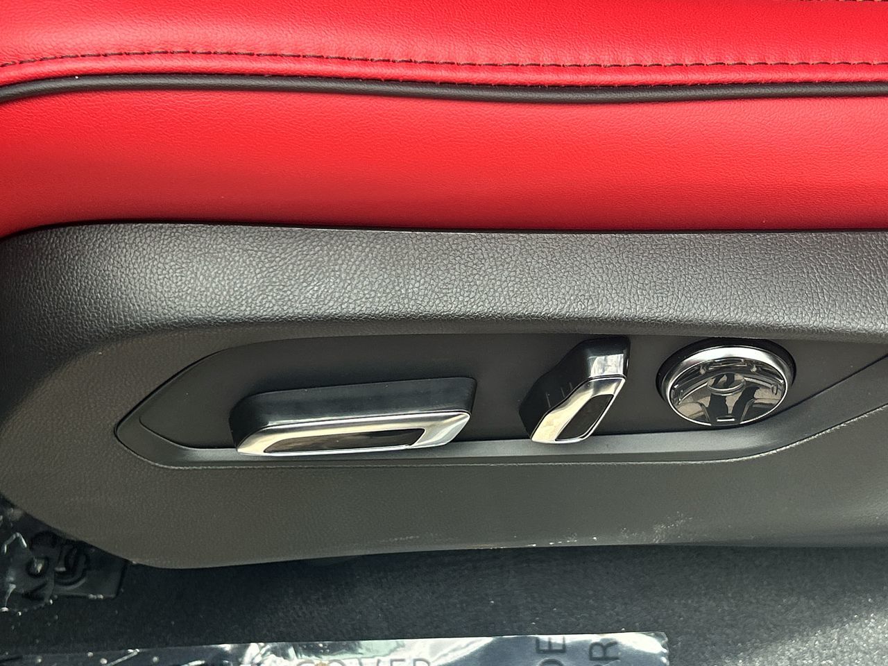 2025 Acura MDX in Markham, Ontario
