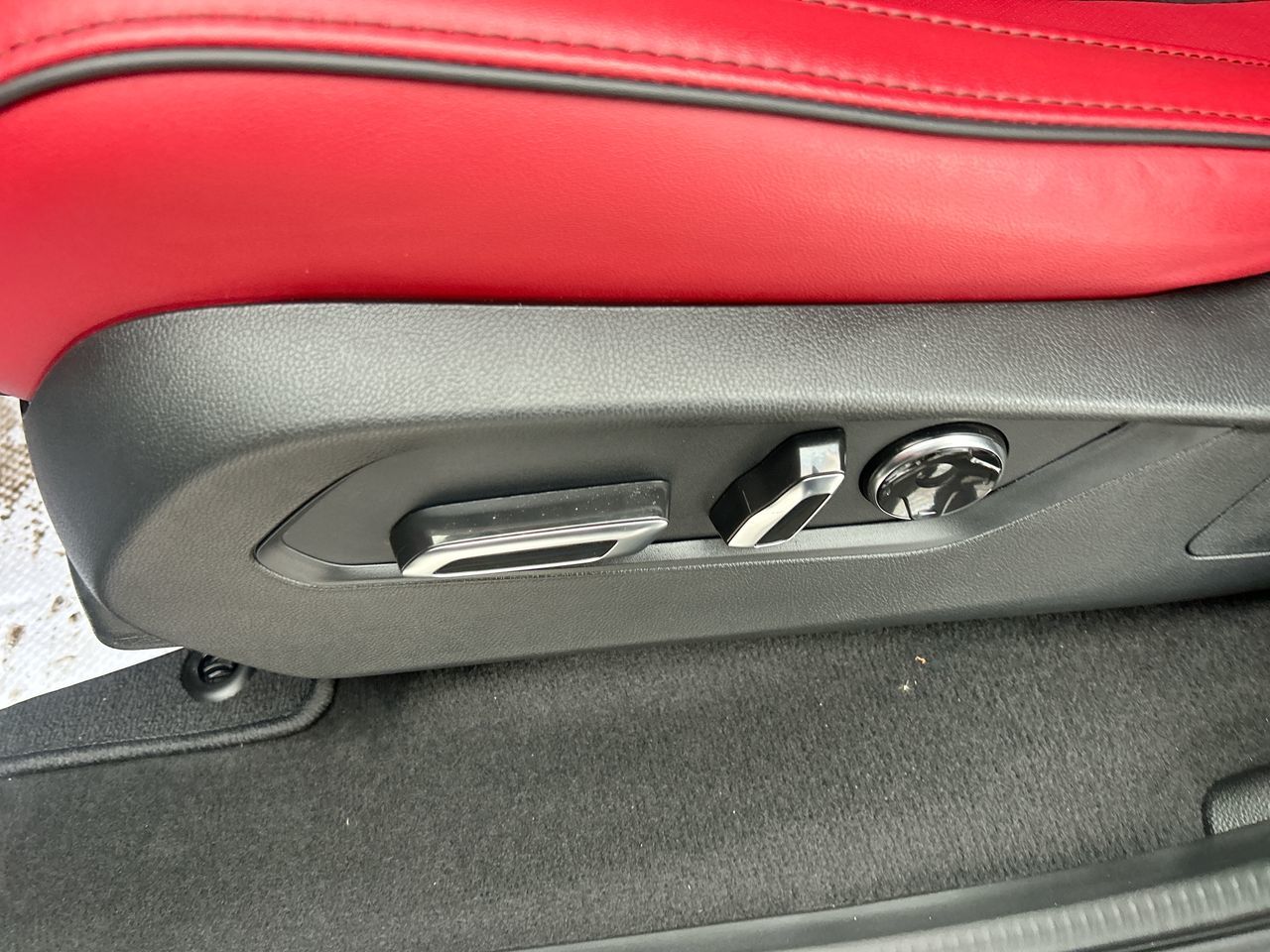 2025 Acura MDX in Markham, Ontario