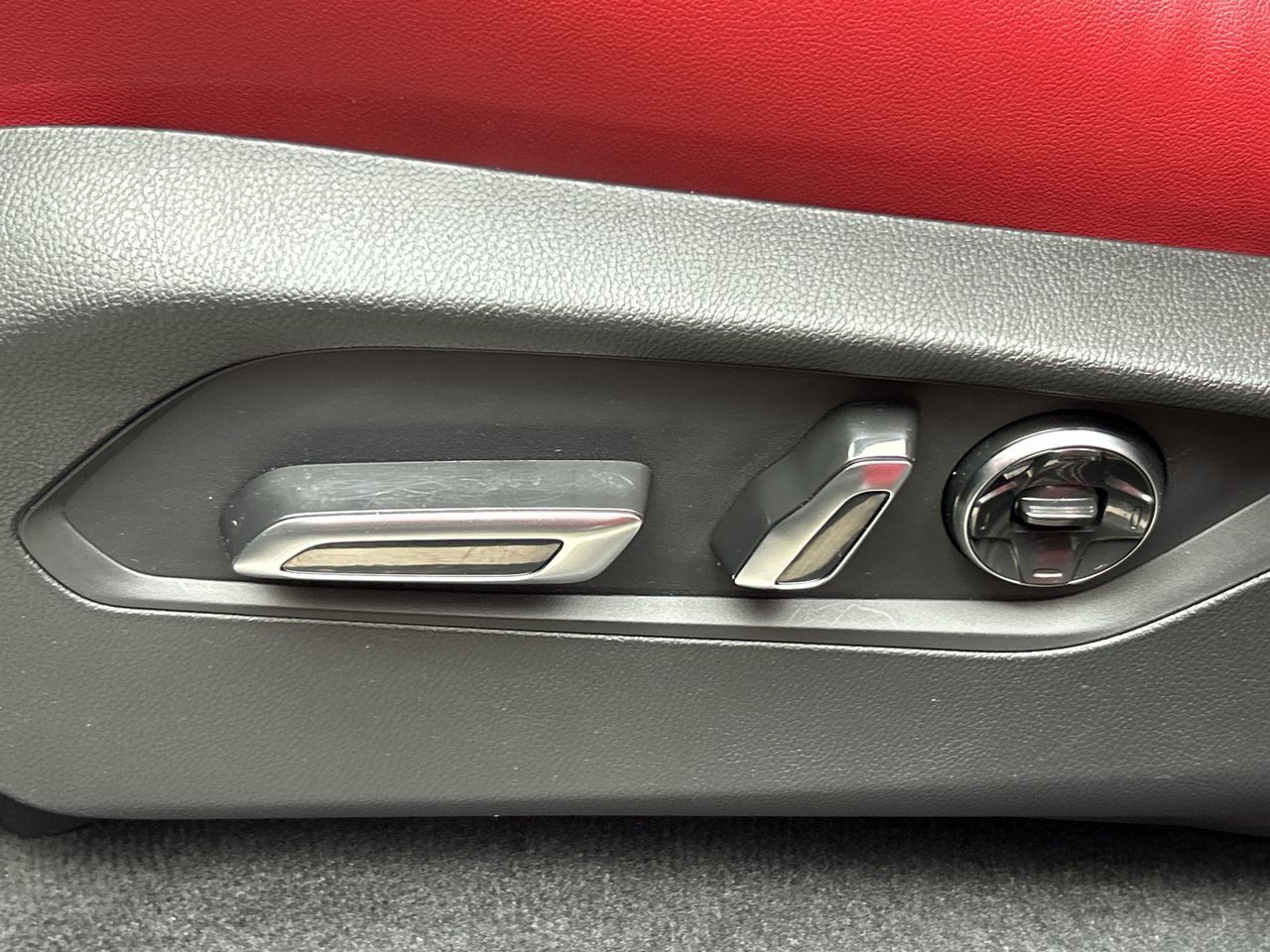 2025 Acura MDX