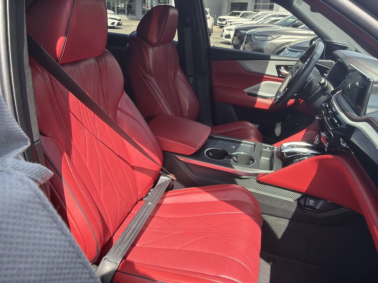 2025 Acura MDX