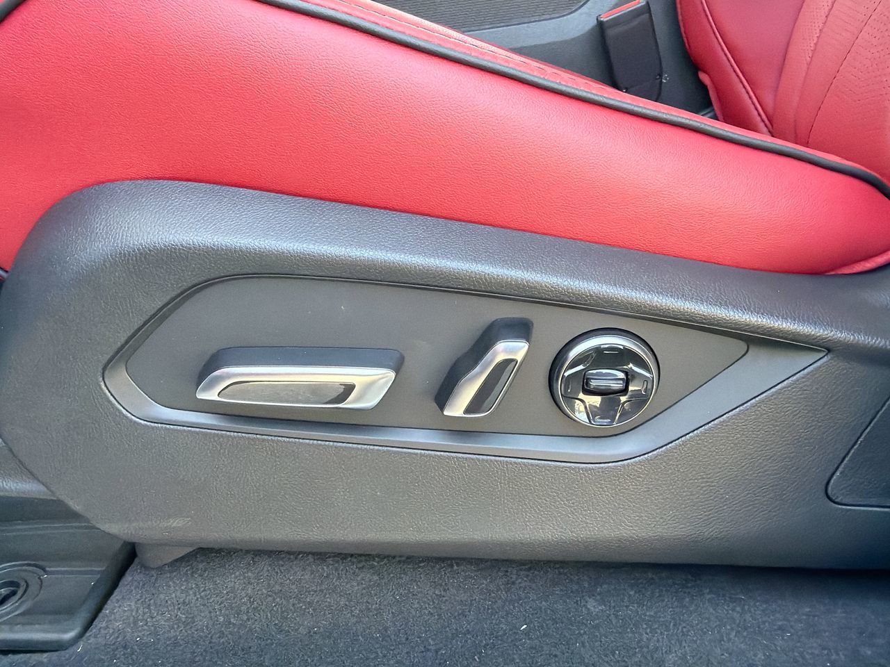 2026 Acura MDX in Markham, Ontario