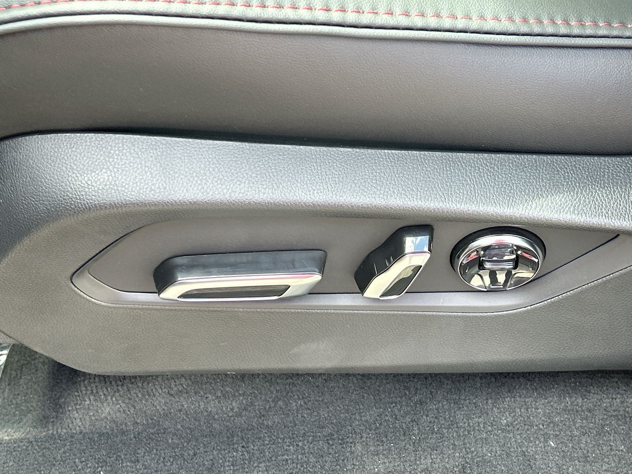 2026 Acura MDX in Markham, Ontario