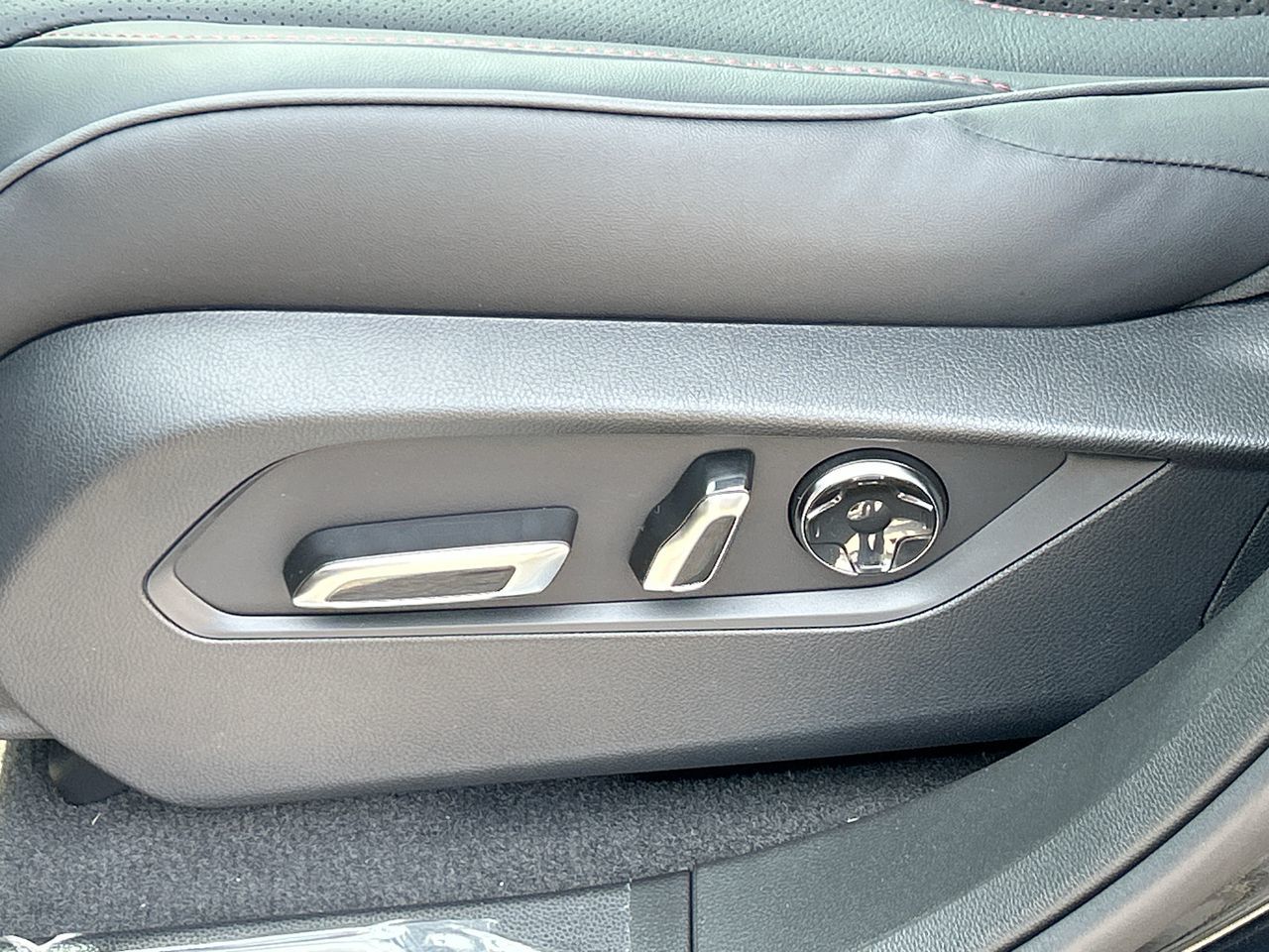 2025 Acura RDX in Markham, Ontario