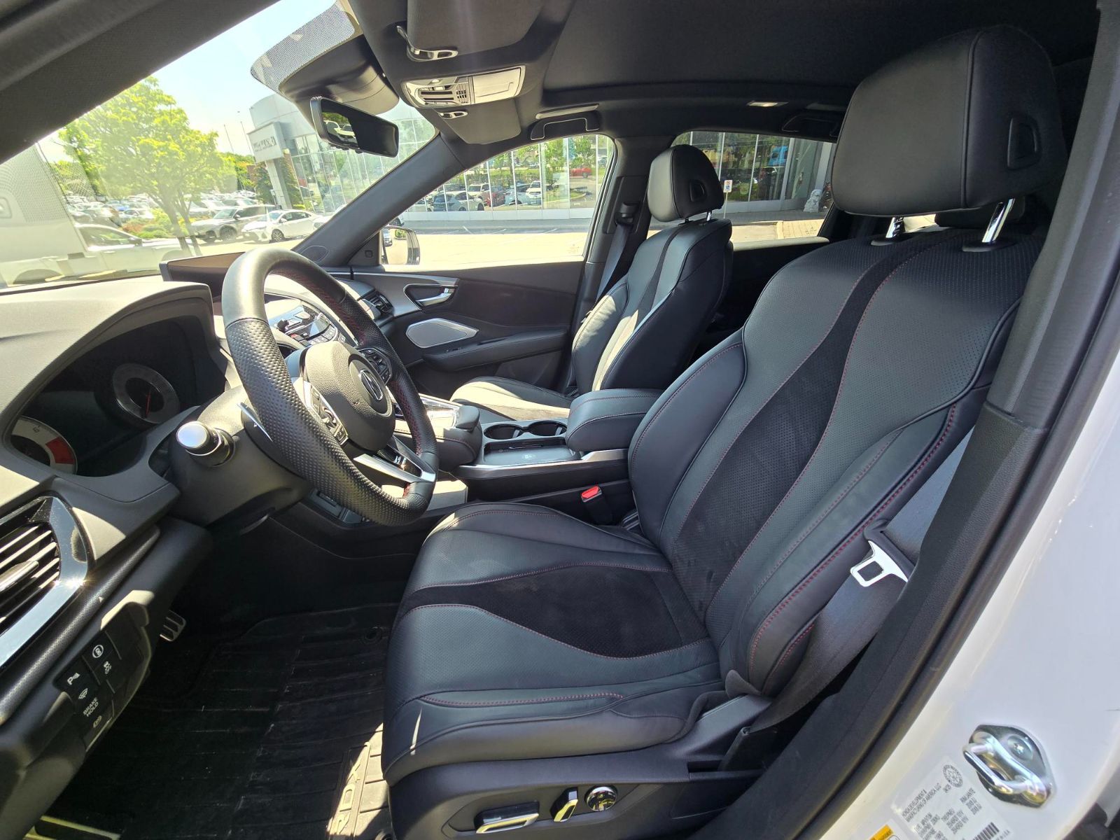 2025 Acura RDX