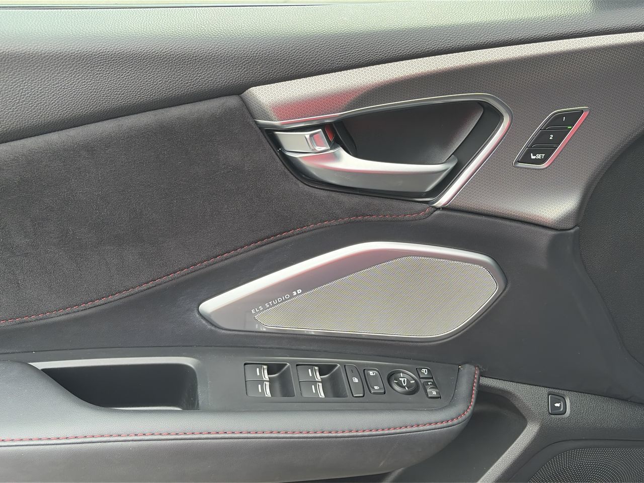 2025 Acura RDX
