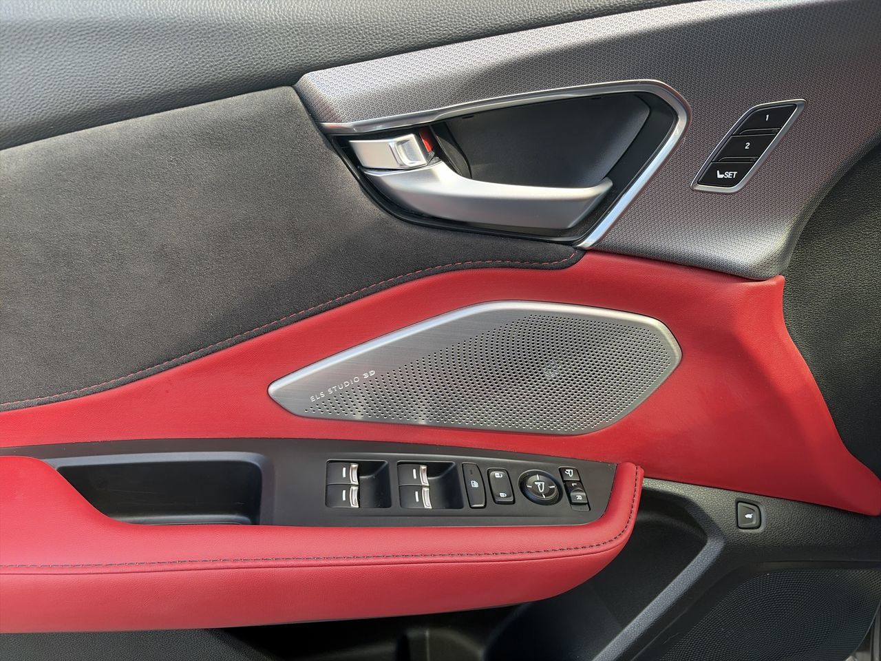 2025 Acura RDX