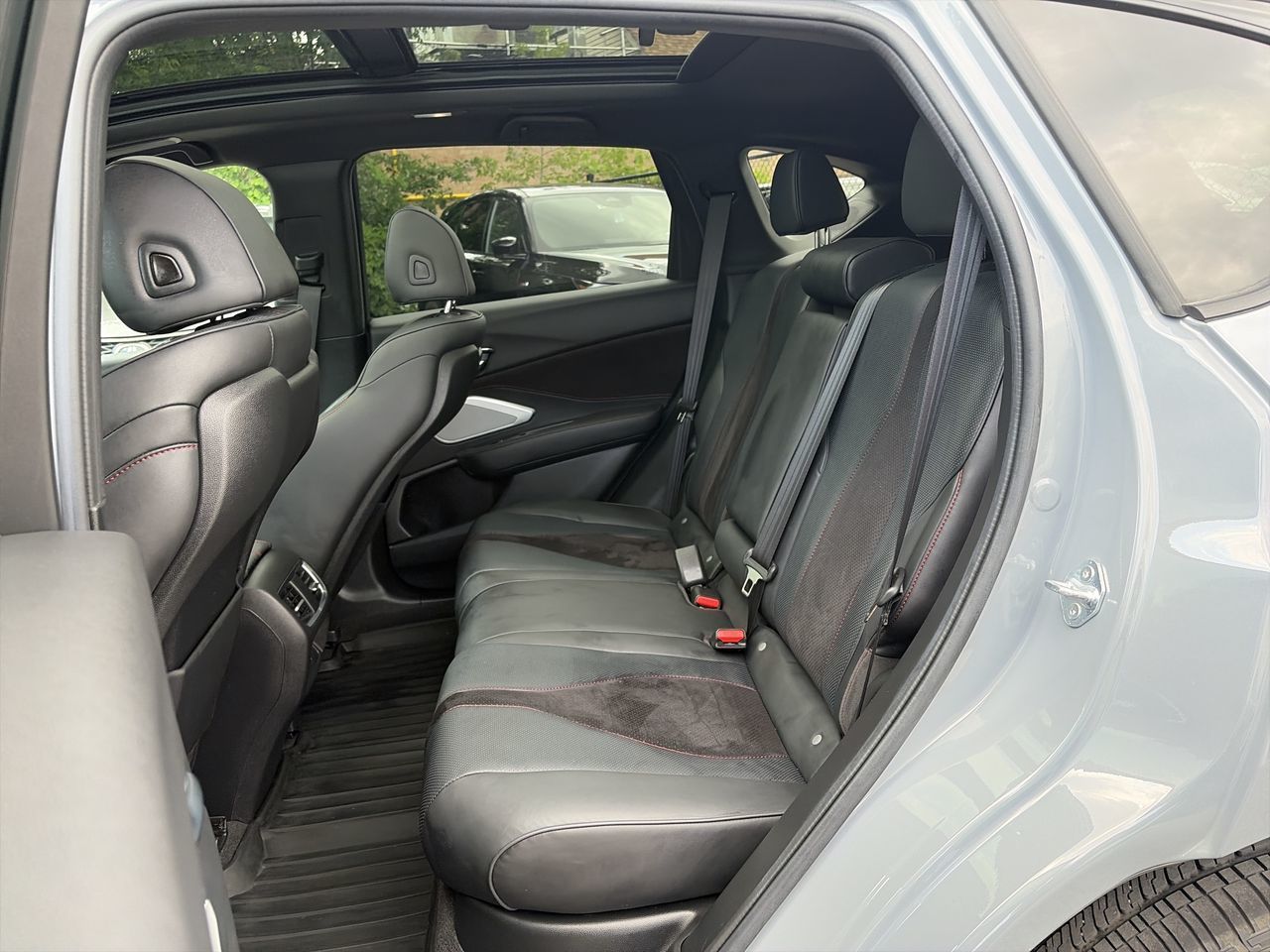 2025 Acura RDX