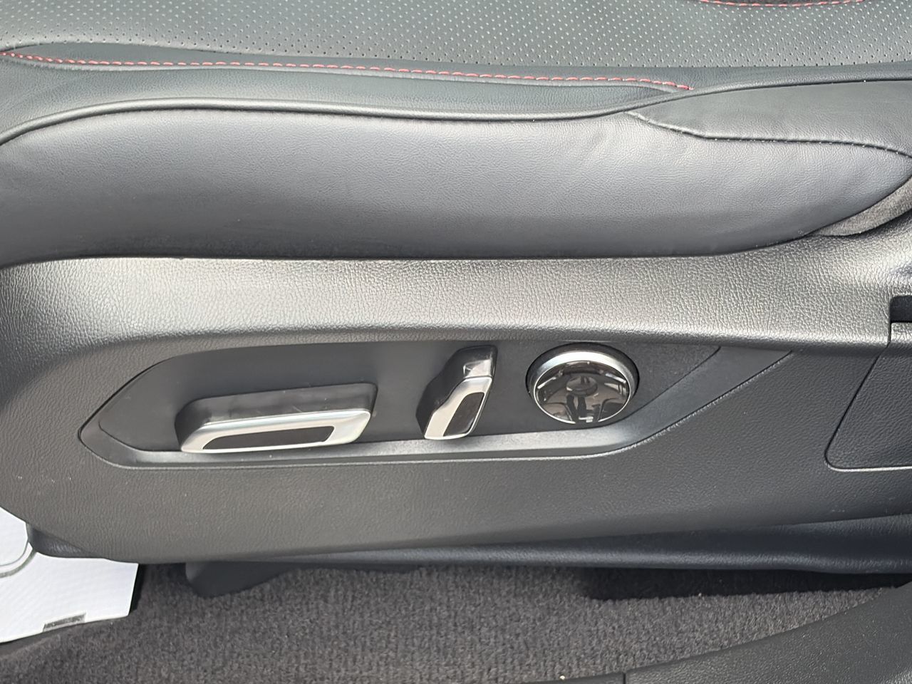 2025 Acura RDX