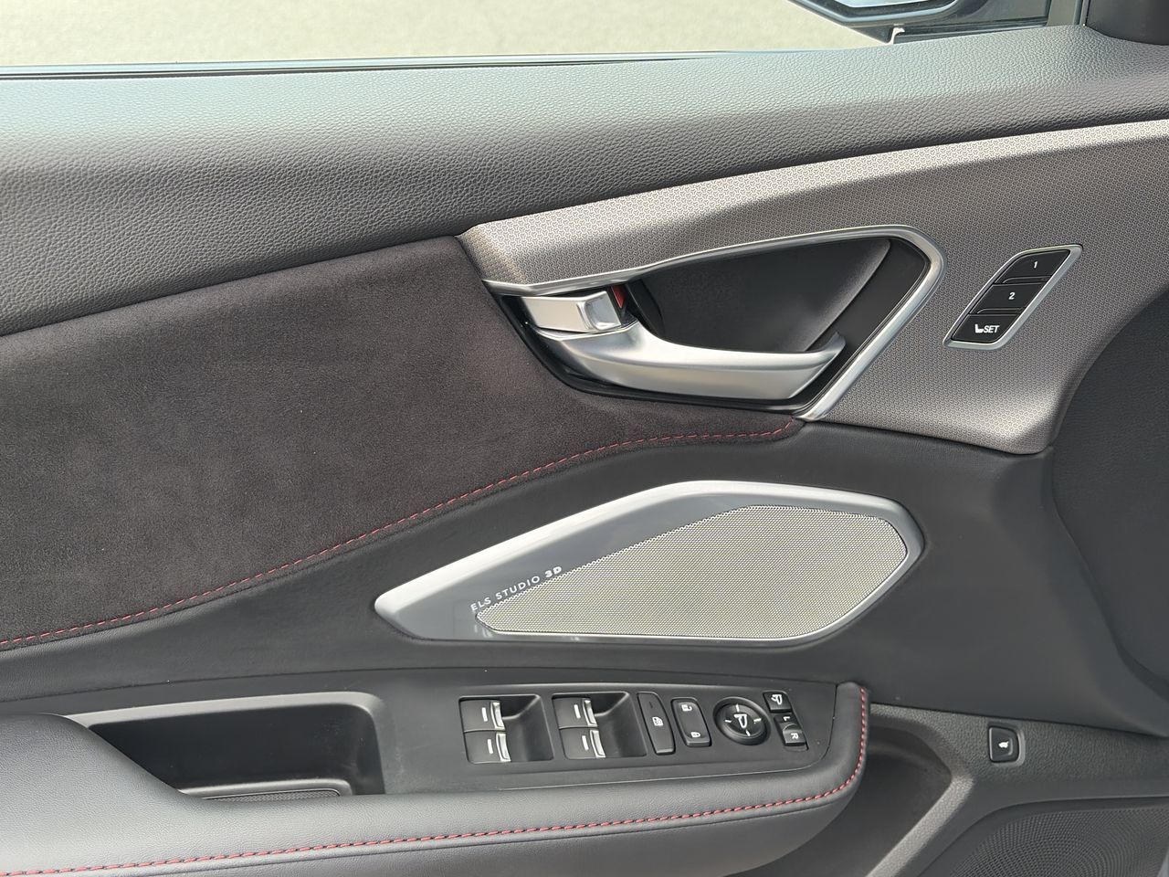 2025 Acura RDX