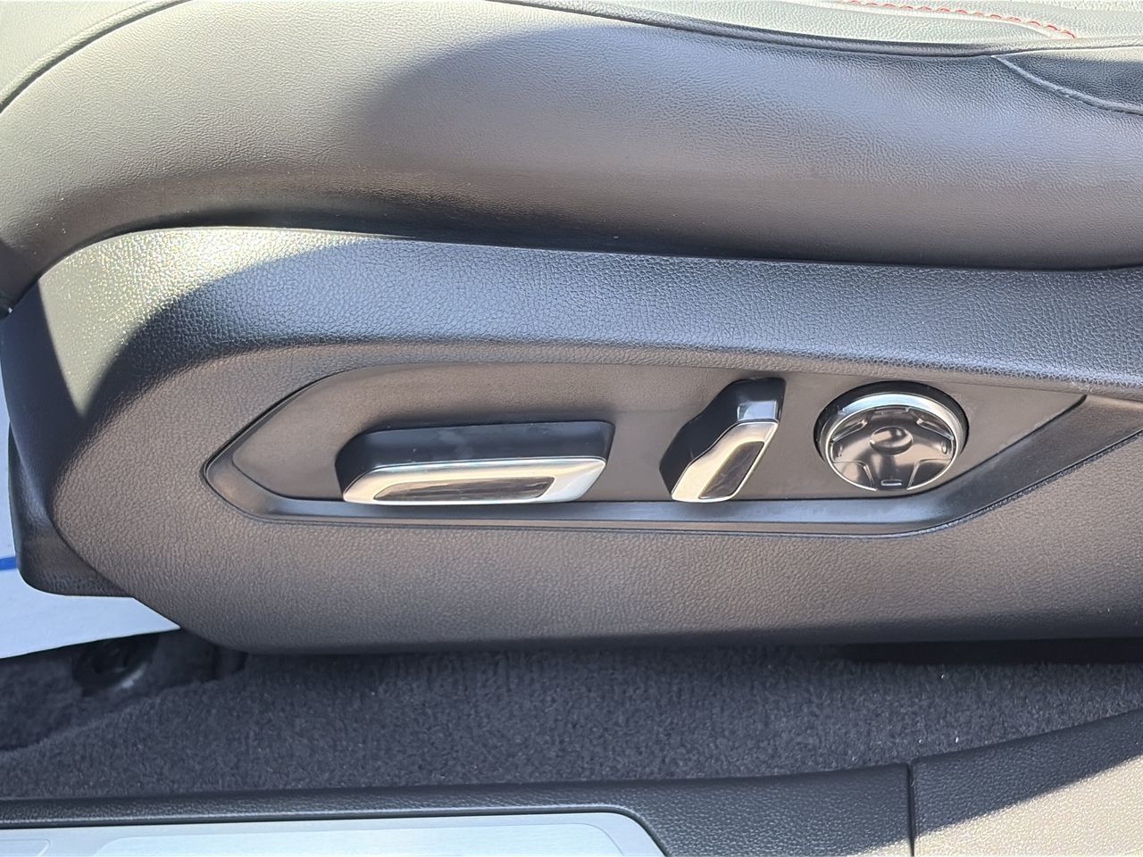 2025 Acura RDX