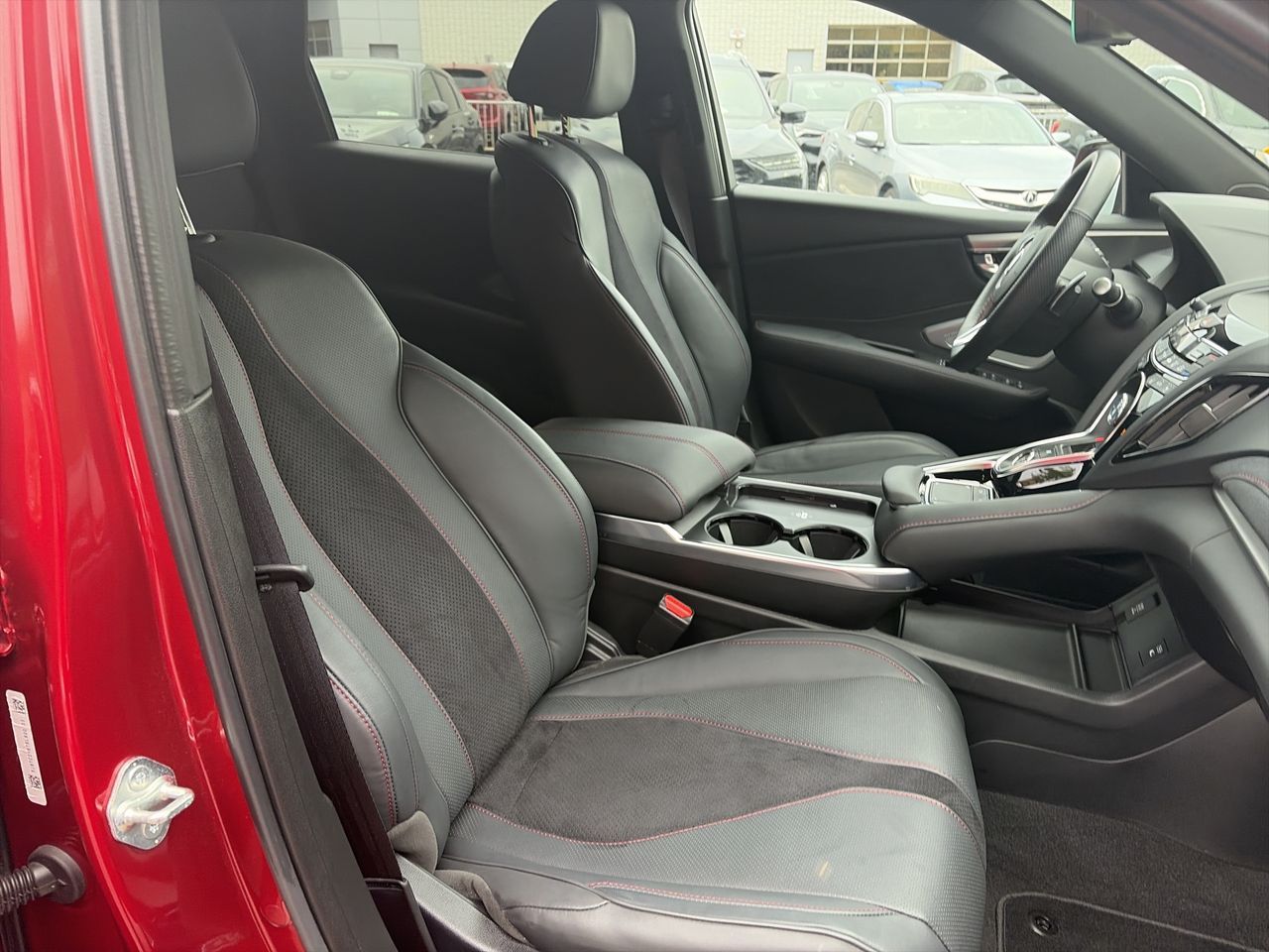 2025 Acura RDX