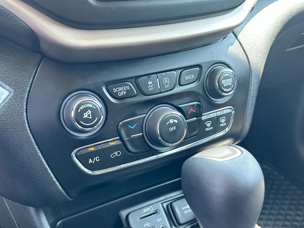 2018 Jeep Cherokee in Markham, Ontario