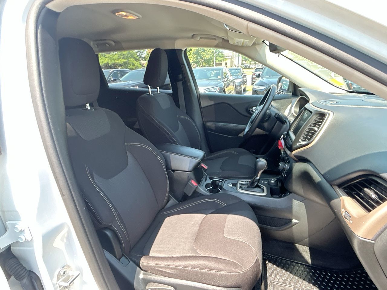 2018 Jeep Cherokee in Markham, Ontario