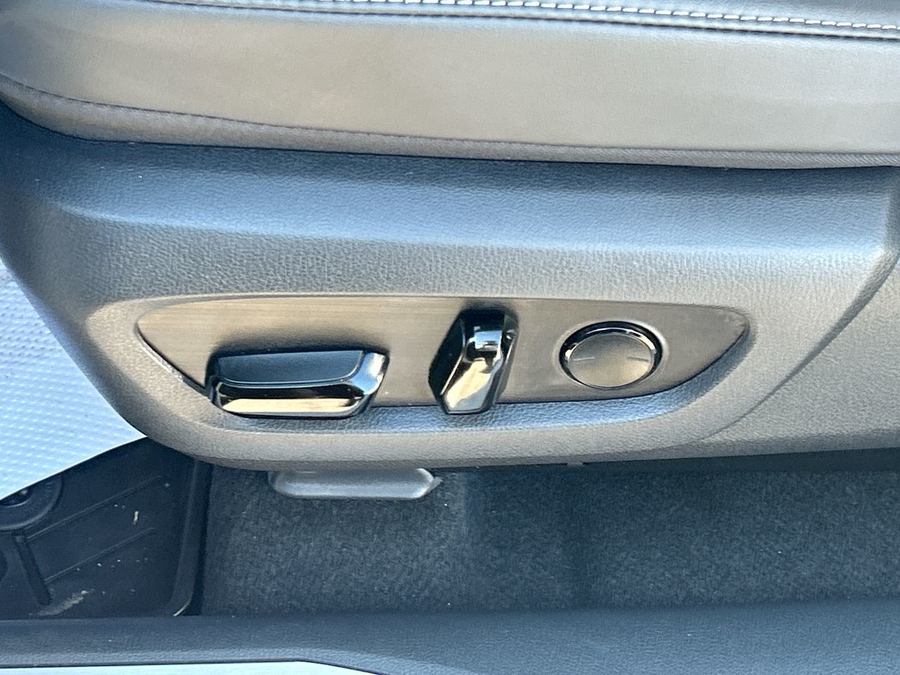 2023 Lexus RX in Markham, Ontario