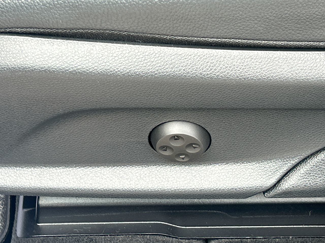 2020 Mercedes-Benz GLC