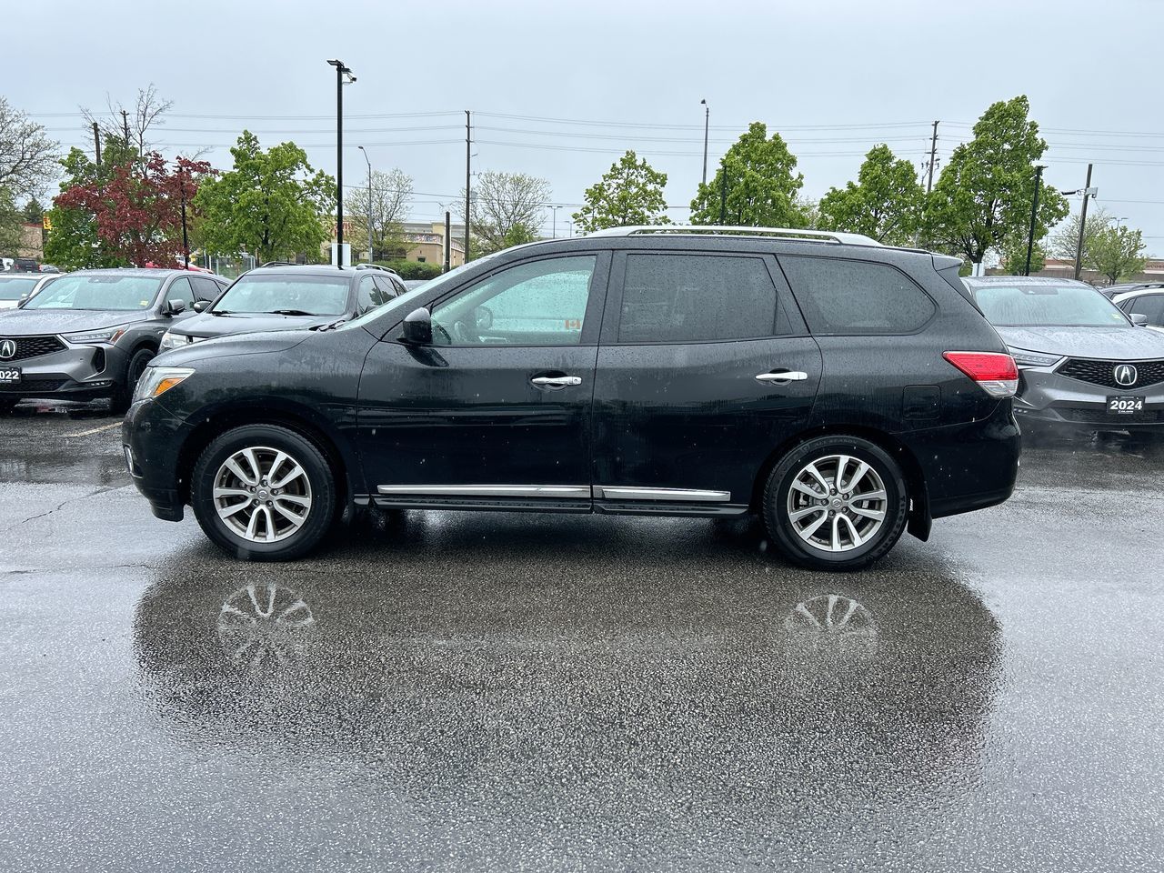 2015 Nissan Pathfinder in Markham, Ontario