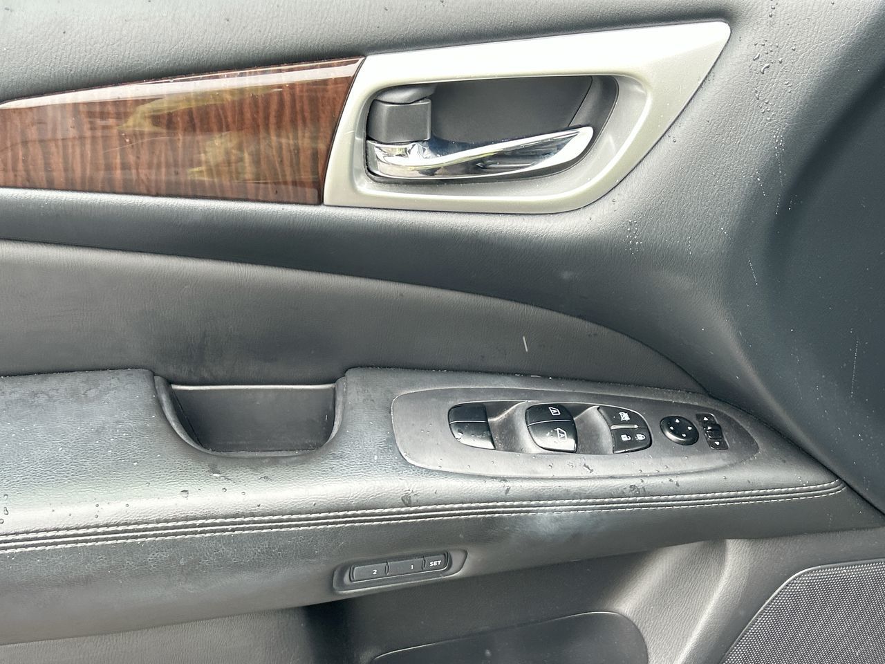 2015 Nissan Pathfinder in Markham, Ontario