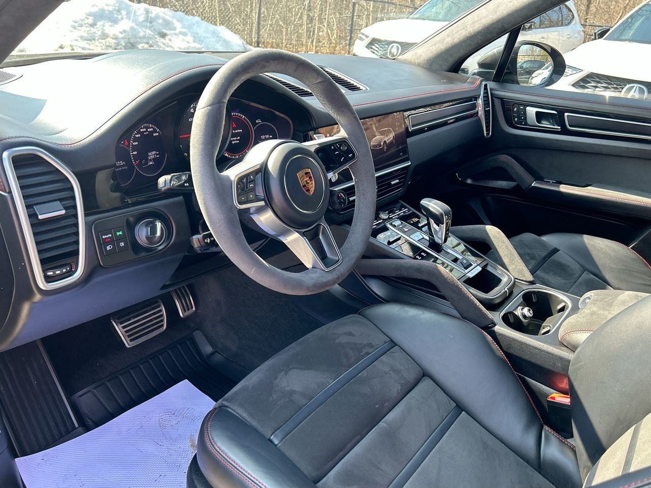 2022 Porsche Cayenne in Markham, Ontario