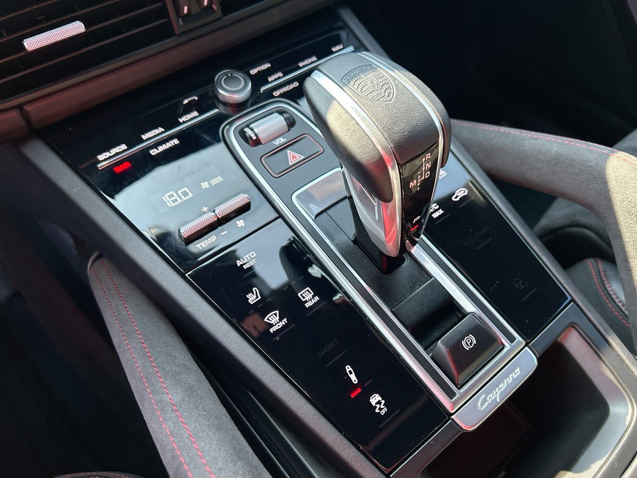 2022 Porsche Cayenne in Markham, Ontario