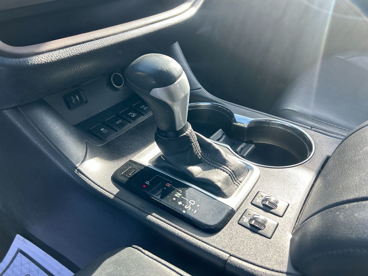 2016 Toyota Highlander in Markham, Ontario