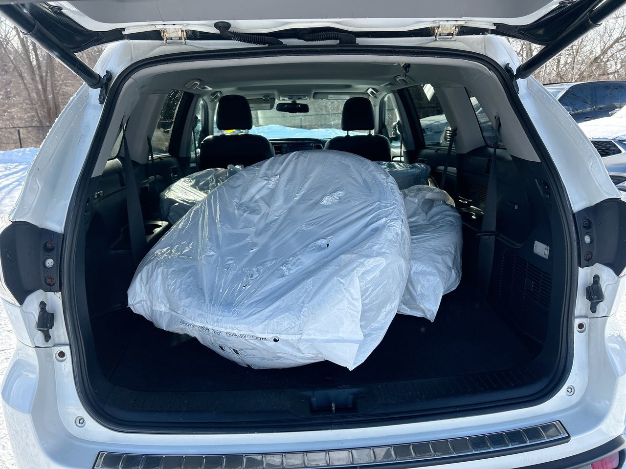 2016 Toyota Highlander in Markham, Ontario