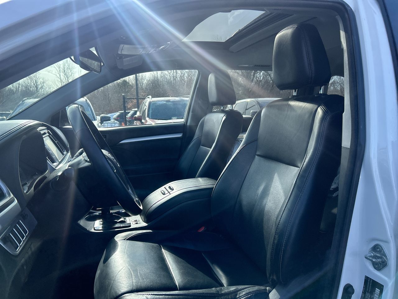 2016 Toyota Highlander in Markham, Ontario