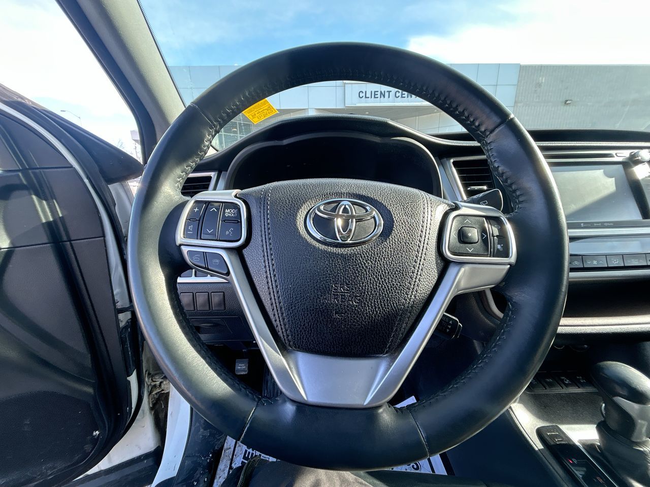 2016 Toyota Highlander in Markham, Ontario