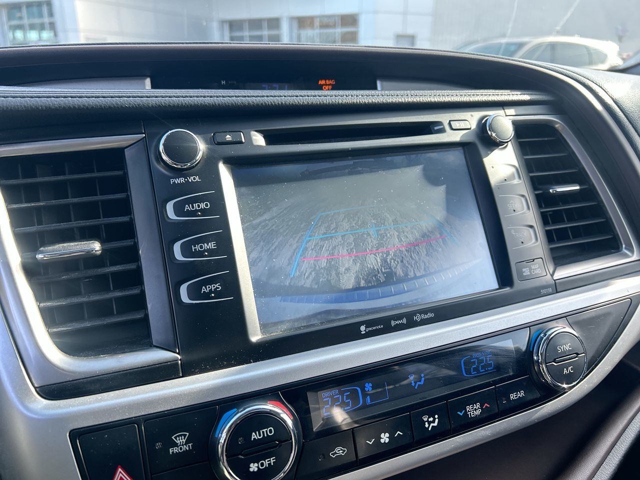 2016 Toyota Highlander in Markham, Ontario