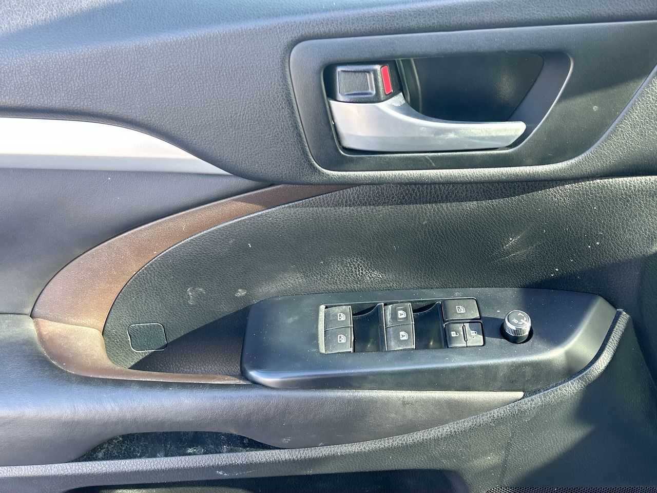 2016 Toyota Highlander in Markham, Ontario