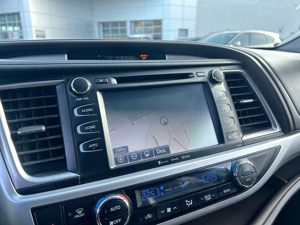 2016 Toyota Highlander in Markham, Ontario