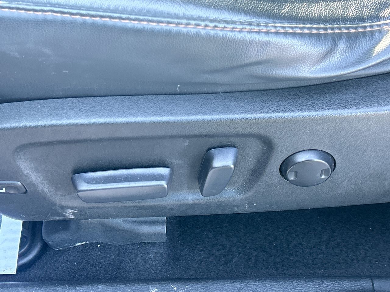 2016 Toyota Highlander in Markham, Ontario