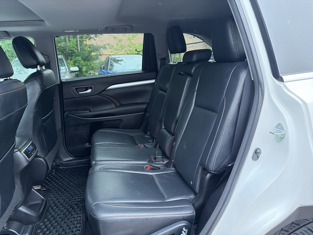 2016 Toyota Highlander