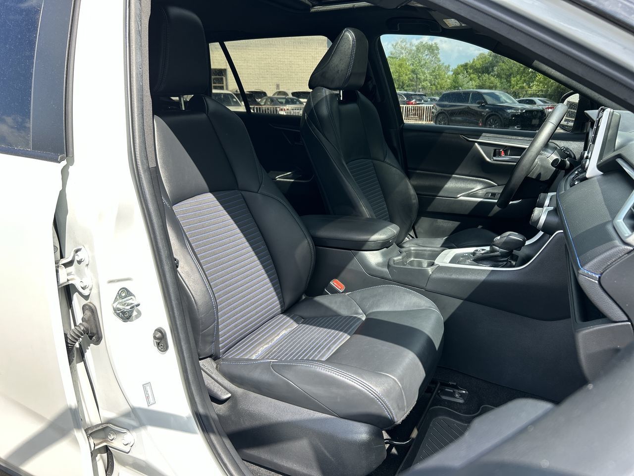 Toyota RAV4 Hybrid  2021 à Markham, Ontario
