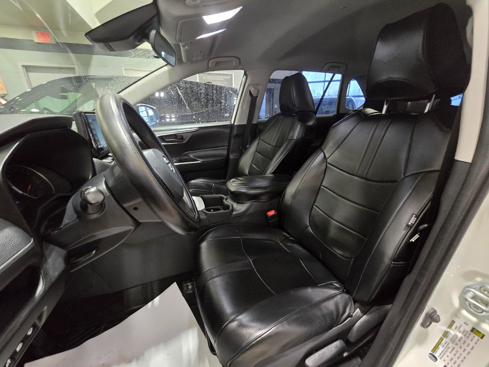 2022 Toyota RAV4 in Markham, Ontario