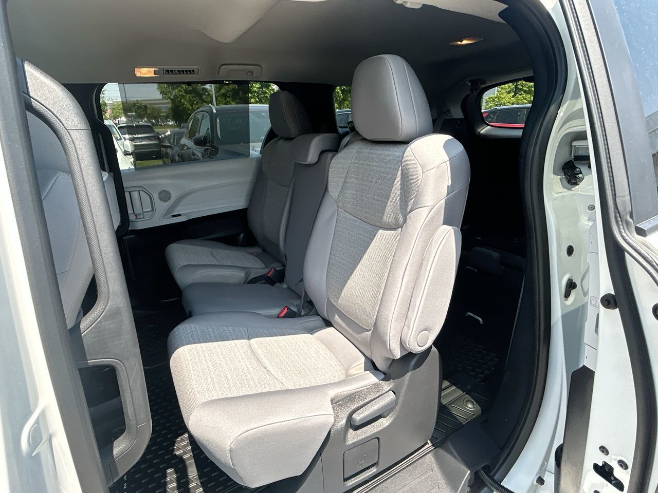 Toyota Sienna Hybrid  2025 à Markham, Ontario